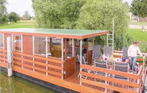 Nice Ship In Neustrelitz With House Sea View, Neustrelitz